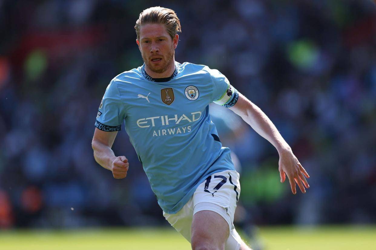 雷火电竞下载-曼城险胜里昂，德布劳内乌龙送礼意甲